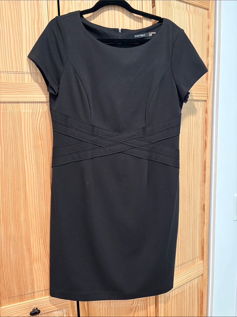 Ellen Tracy Black Short-Sleeve Crisscross Waist Mini Dress